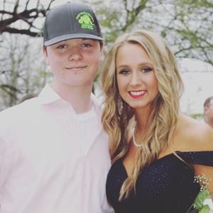 Meet your Posher, Sara neely